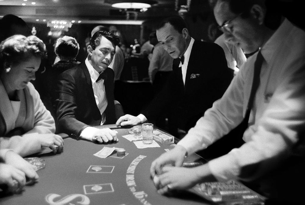 hhpoker俱乐部 - 高端德州扑克平台